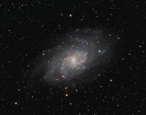 1623e4f120ec7dfb91cc8fa34404a39e_16536x16536_q100_watermark.jpg (2.87 Mio) Vu 2318 fois M 33 dans la constellation du triangle